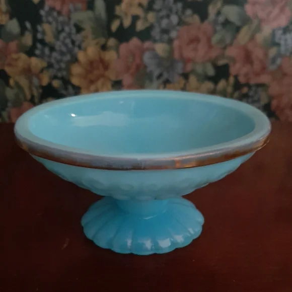 2 Vintage Avon Pcs. (70's) - Picture 3 of 3